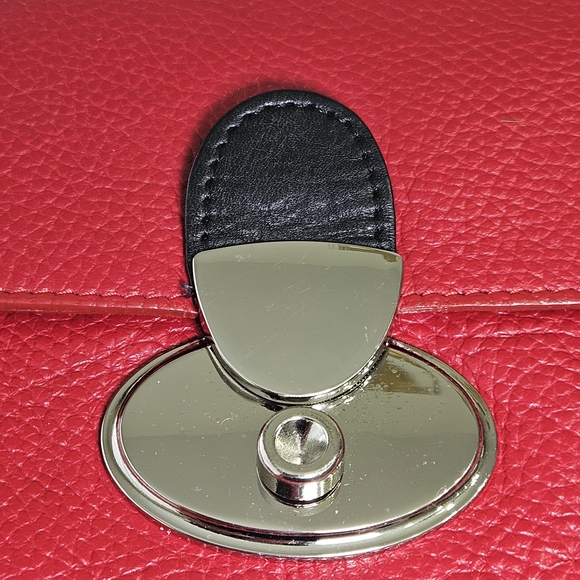 VALENTINA RED LEATHER SILVER HARDWARE HANDBAG MADE IN ITALY - Picture 6 of 15